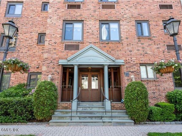 11 Lafayette Court 1C, Greenwich CT 06830