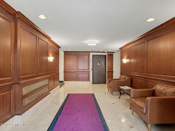 52 Lafayette Place