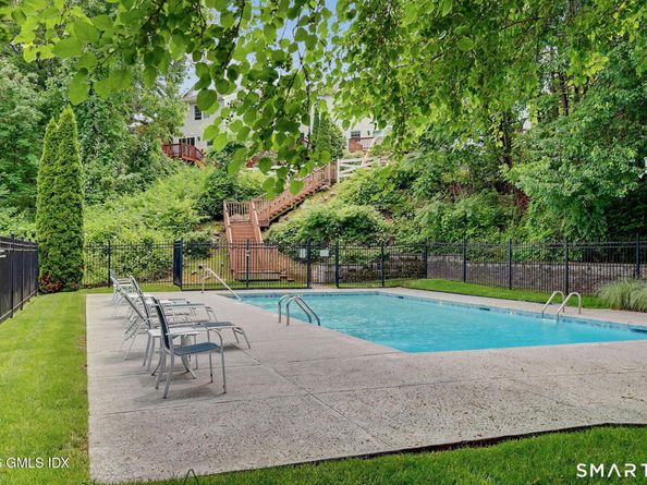 12 Camelot Drive E1, Norwalk CT 06850