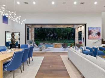 8317 Carranzo Dr