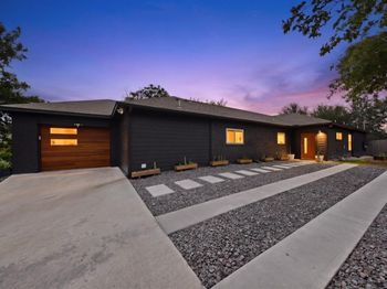 3305 Hycreek DR