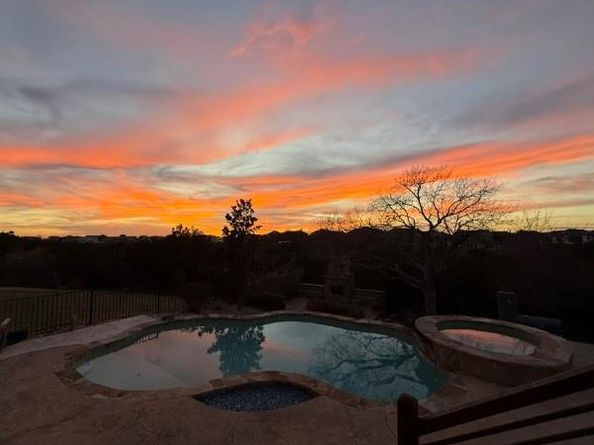 1812 Harvest Dance DR, Leander TX 78641