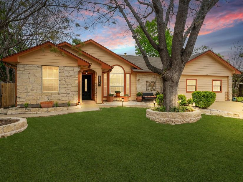1912 Yaupon TRL, Cedar Park TX 78613