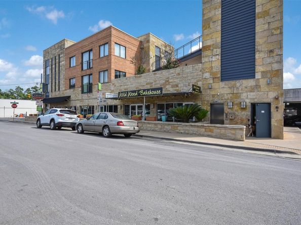 3016 Guadalupe ST 217, Austin TX 78705