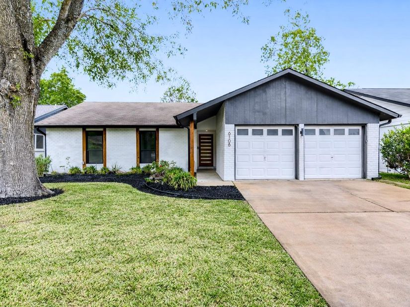 6108 Bridlington CIR, Austin TX 78745