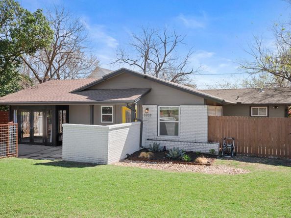 3203 South Oak DR, Austin TX 78704