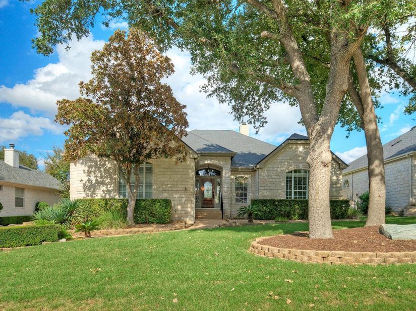 10813 River Plantation DR, Austin TX 78747