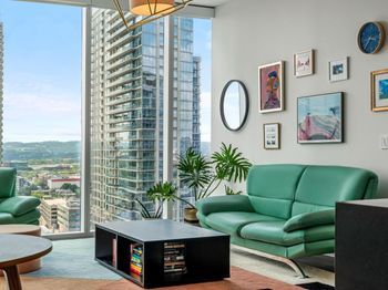 301 West Ave