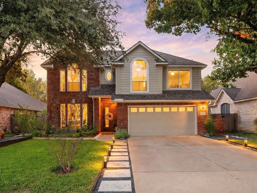 16801 Willow Oak LN, Round Rock TX 78681