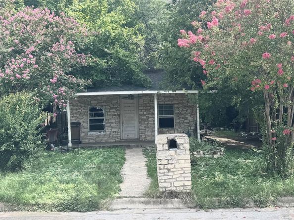 2904 Castro ST, Austin TX 78702