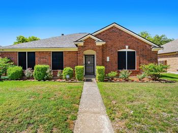 1121 Black Locust DR