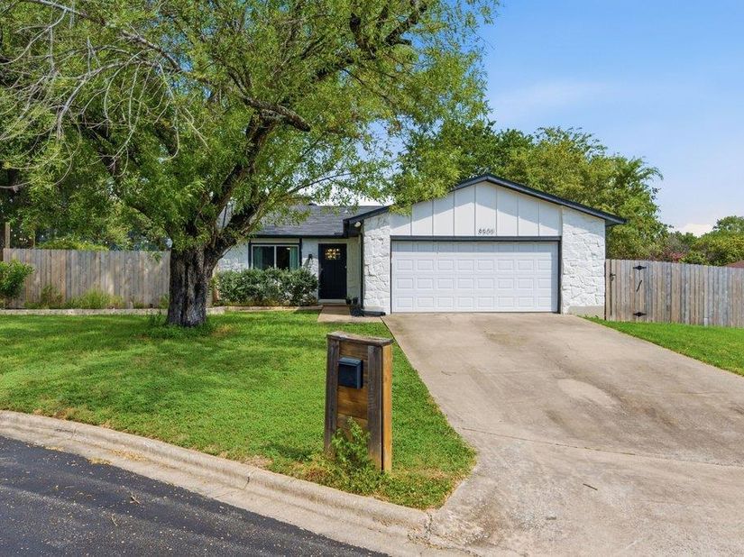 8500 Kearsarge CV, Austin TX 78745