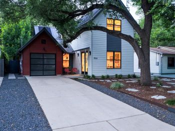 1506 W Saint Johns Ave