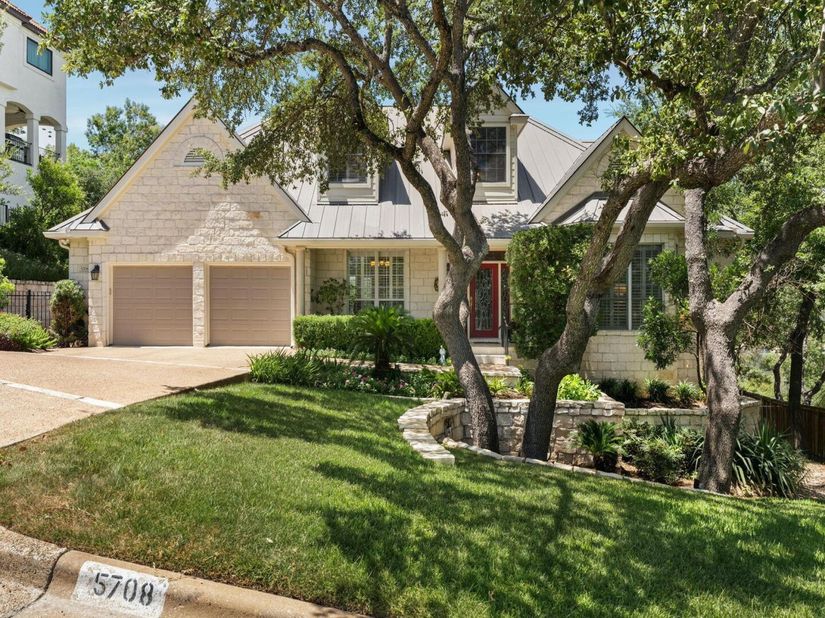 5708 Long CT, Austin TX 78730