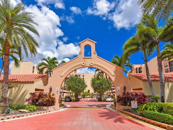 7145 Promenade Drive 101, Boca Raton FL 33433