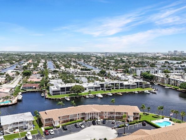 701 SE 7th Ave 5, Pompano Beach FL 33060