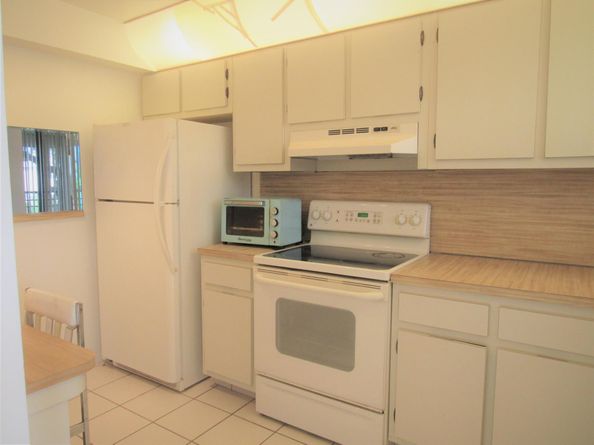 4640 Lucerne Lakes Boulevard 206, Lake Worth FL 33467