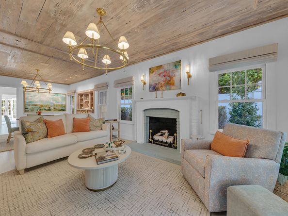 318 Australian Avenue, Palm Beach FL 33480