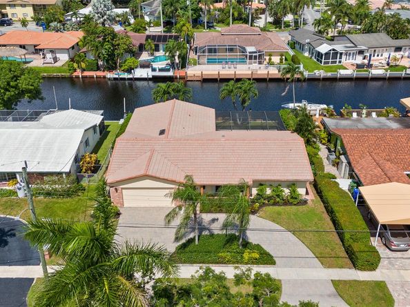 1419 NE 57th Pl, Fort Lauderdale FL 33334