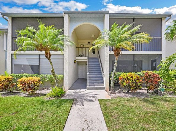 1115 Green Pine Boulevard D2, West Palm Beach FL 33409
