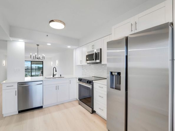 7076 Huntington Lane 803, Delray Beach FL 33446