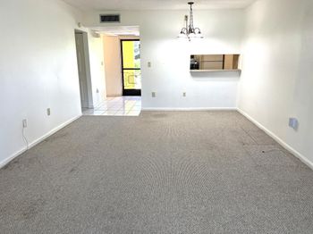 812 SW 9th Street Circle