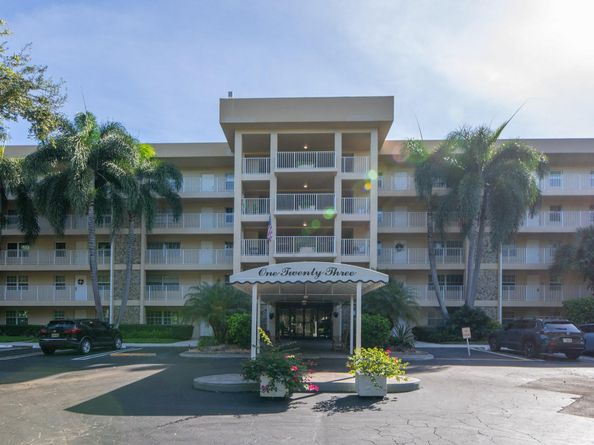 804 Cypress Grove Ln 302, Pompano Beach FL 33069