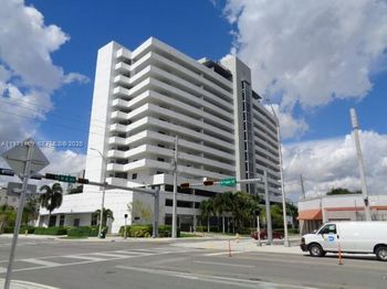 36 NW 6 Avenue
