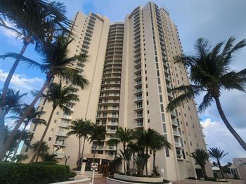 2700 N Ocean Drive