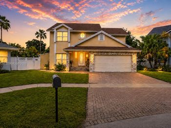 1051 SW 95th Terrace
