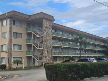 300 Village Green Circle S