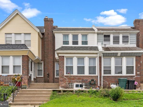 7033 Charles Street, Philadelphia PA 19135