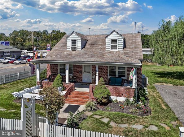 1200 E 13TH Street, Eddystone PA 19022