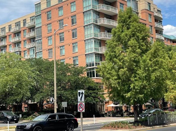 1000 N Randolph Street 104, Arlington VA 22201