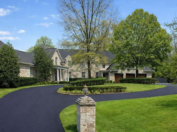 9001 Persimmon Tree Road, Potomac MD 20854