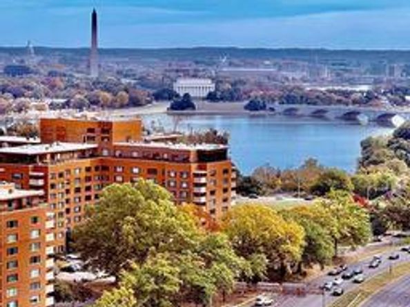 1121 Arlington Boulevard 1004, Arlington VA 22209
