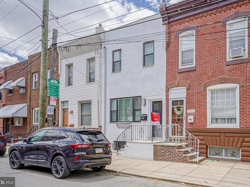 Undisclosed Address #PAPH2614784, Philadelphia PA 19145