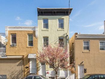 2031 E Susquehanna Avenue