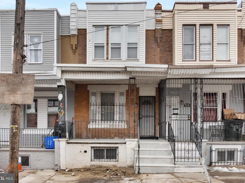 916 E Schiller Street, Philadelphia PA 19134