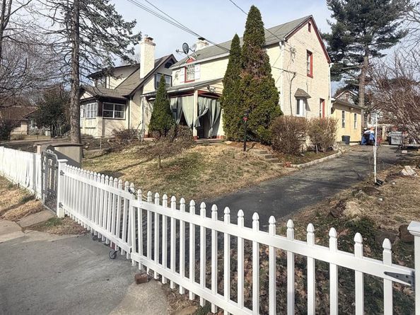 306 S Carol Boulevard, Upper Darby PA 19082