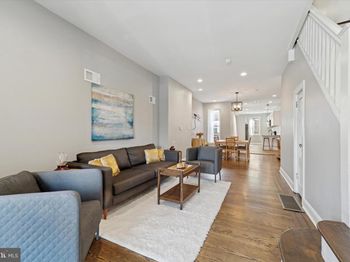 3208 W Allegheny Avenue