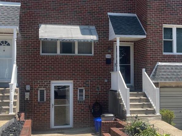 9888 Garvey Drive, Philadelphia PA 19114