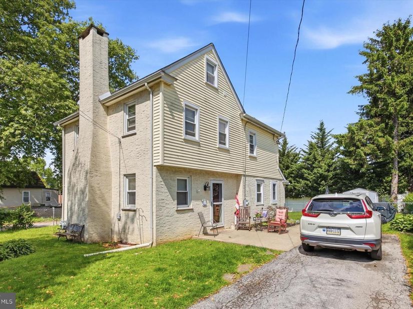210 3rd Avenue, Newtown Square PA 19073
