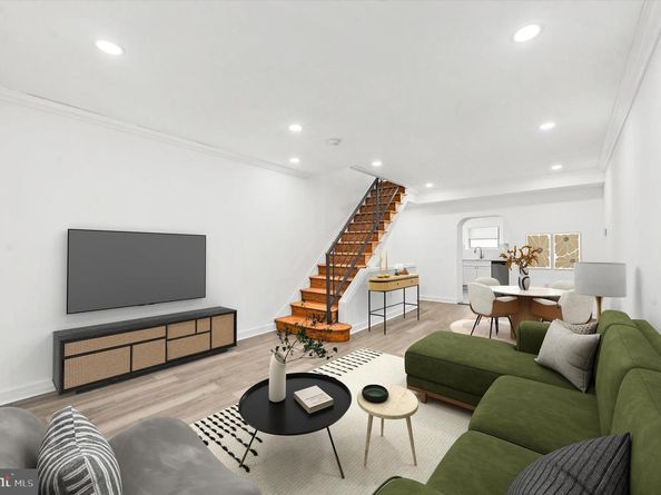 1031 Winton Street, Philadelphia PA 19148
