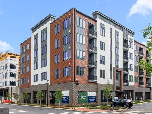 421 Washington Street 212 FIRESTONE, Conshohocken PA 19428