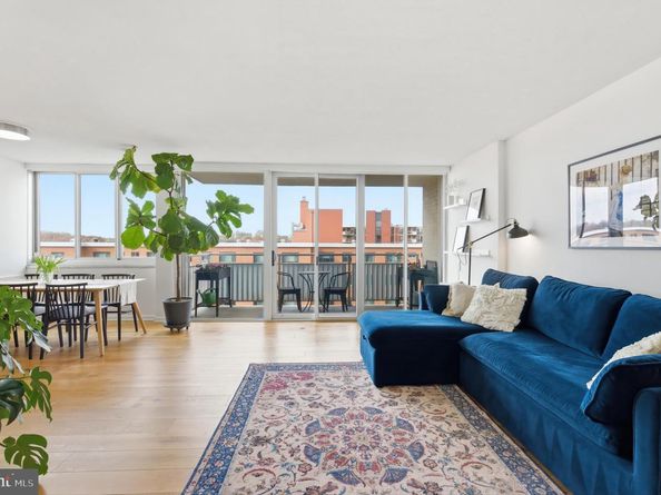 1301 S Arlington Ridge Road 610, Arlington VA 22202