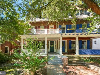 2256 Cathedral Avenue NW