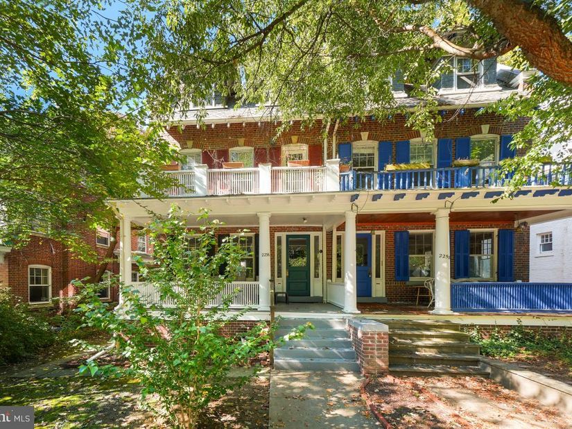 2256 Cathedral Avenue NW, Washington DC 20008