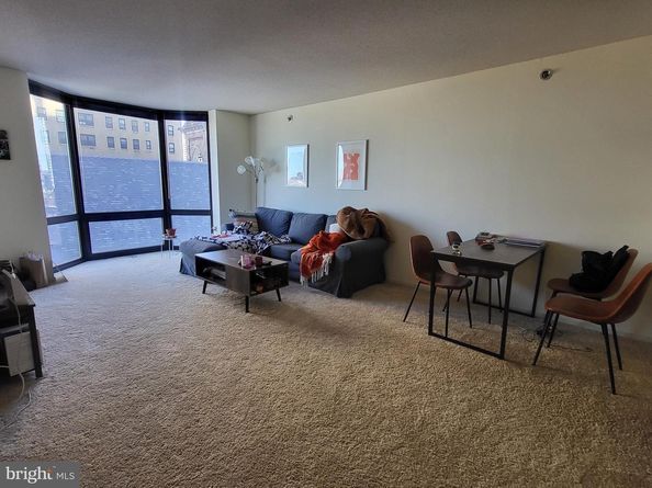 2020 Walnut Street 8K, Philadelphia PA 19103