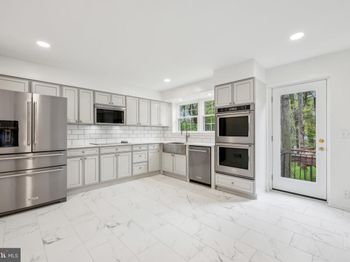 2827 Ellicott Street NW